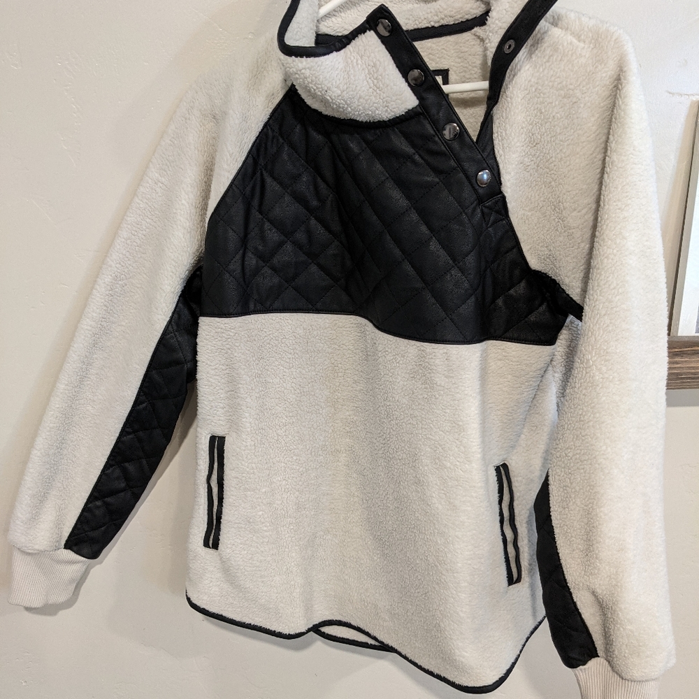 Abercrombie fleece and leather pullover
